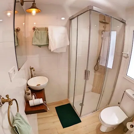 Charming In 25 M² With Balcony And Parking * Vinarós